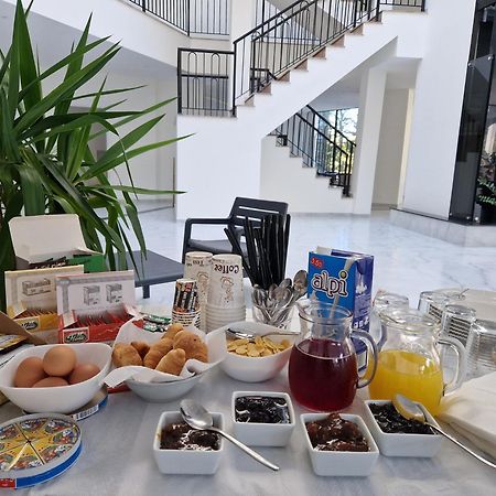The Honeycomb Boutique Hotel Golem  Kültér fotó