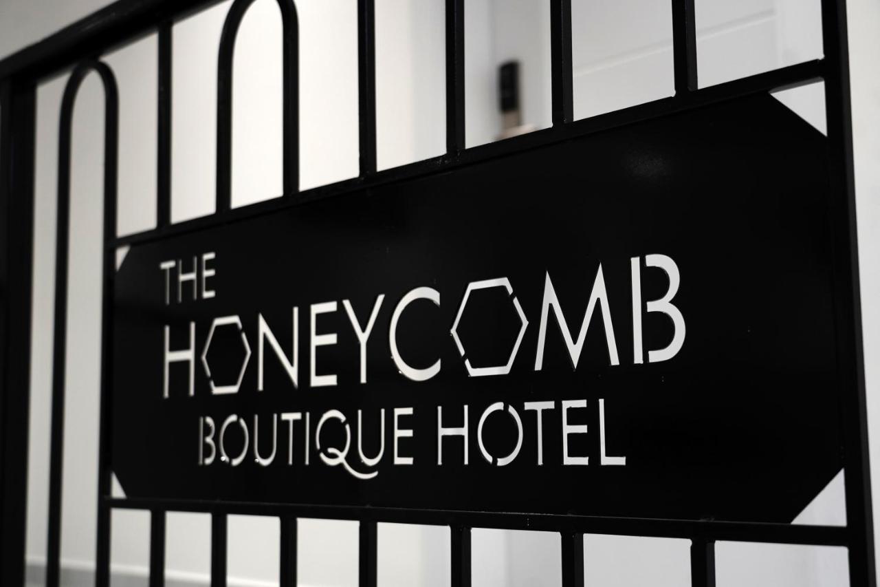 The Honeycomb Boutique Hotel Golem  Kültér fotó