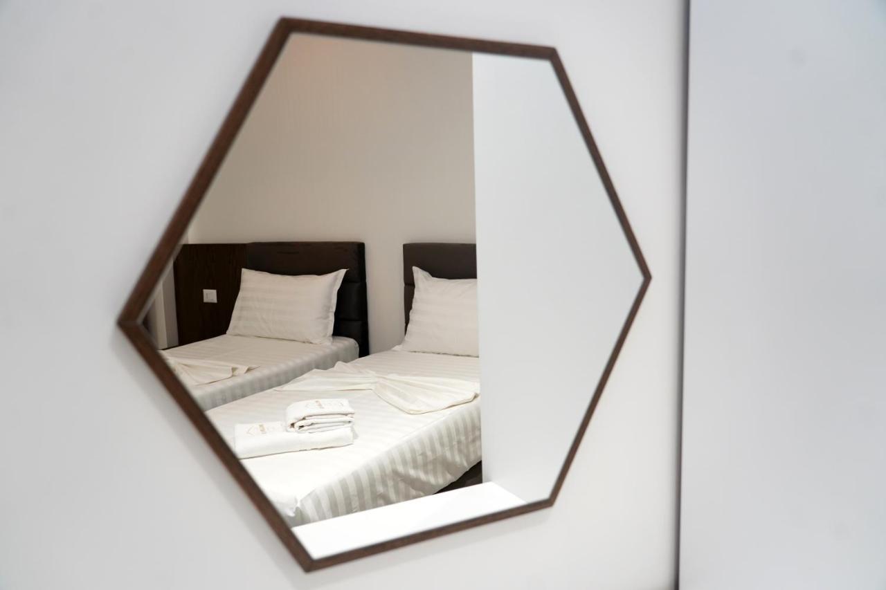 The Honeycomb Boutique Hotel Golem  Kültér fotó
