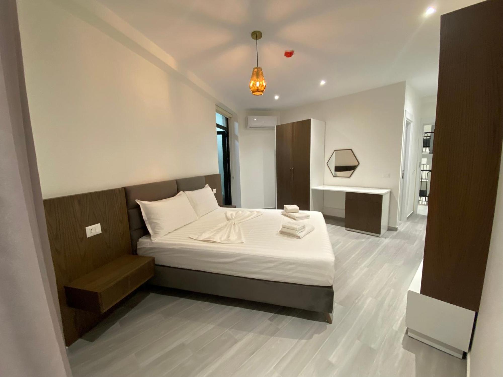 The Honeycomb Boutique Hotel Golem  Kültér fotó