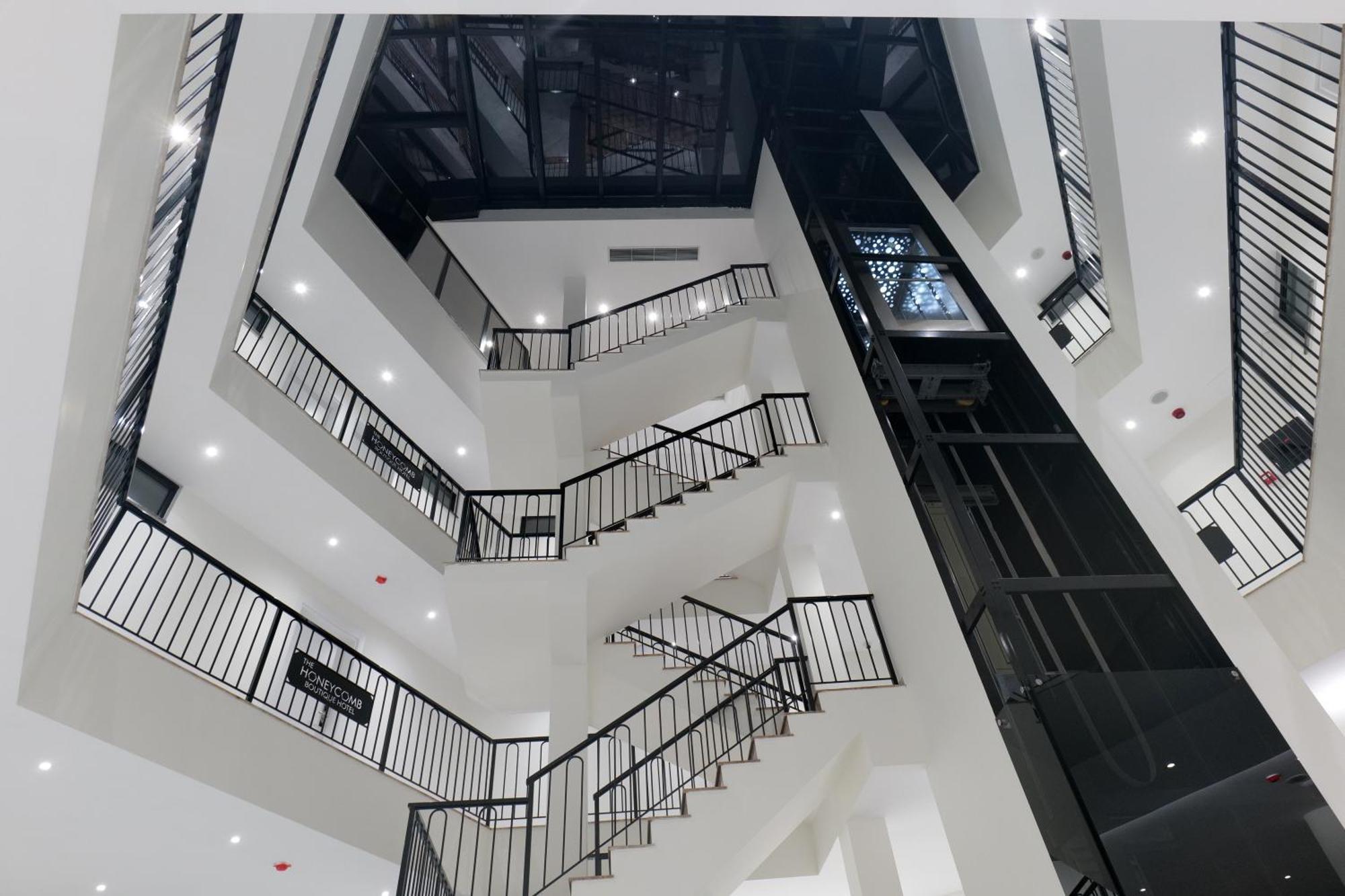 The Honeycomb Boutique Hotel Golem  Kültér fotó